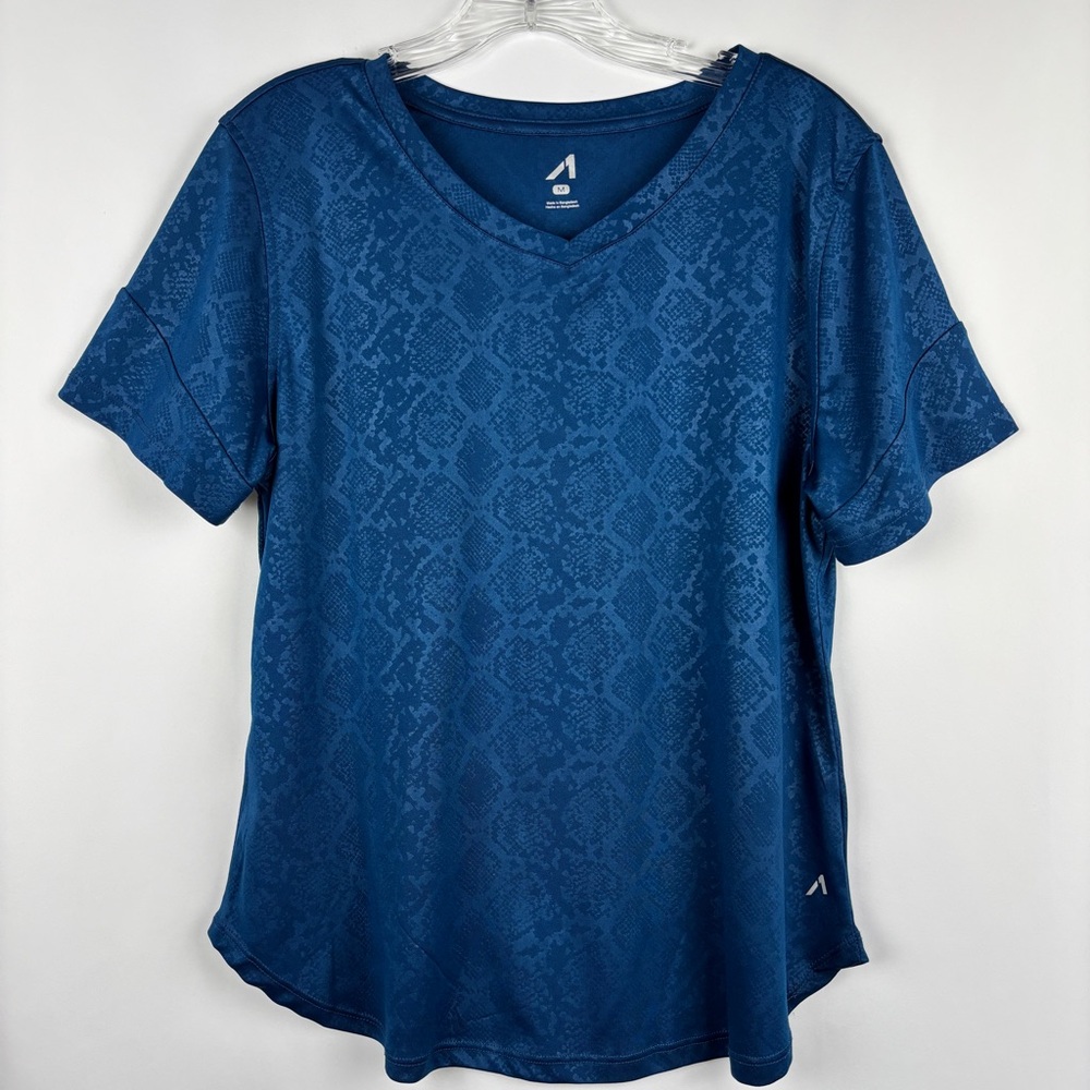 Alive Women Dark Blue Athletic Shirt with V-Neck - Medium
